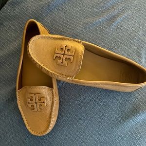 Tory Burch loafers. Camel. Size 8.5.
